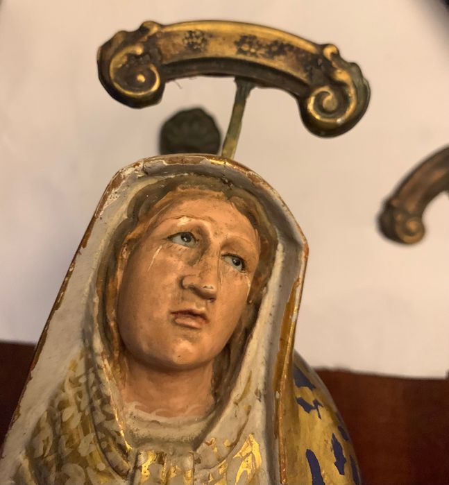 Resplendores antigos para imagens religiosas