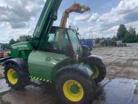ładowarka teleskopowa JOHN DEERE 3200
