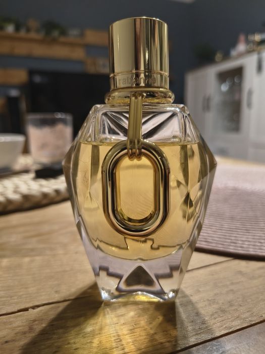 Sprzedam perfumy damskie laddy gold używane