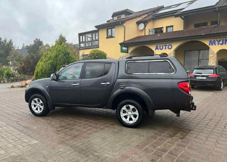 Mitsubishi L200 Pick Up 4x4 DPF Instyle Double Cab