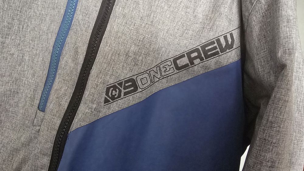 Kurtka sportowa męska Cropp skate wiatrówka z kapturem rozm. S