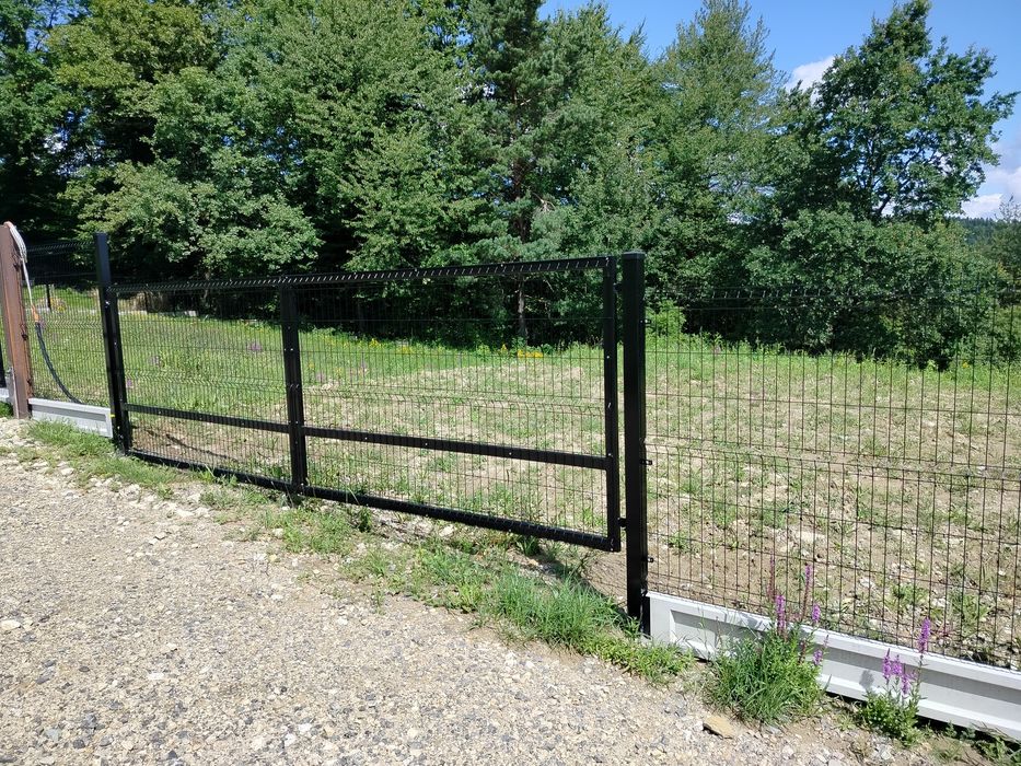 Działka 14,2 ar, projekt "FINA", dom 91 M2, prąd, wod.kan, internet