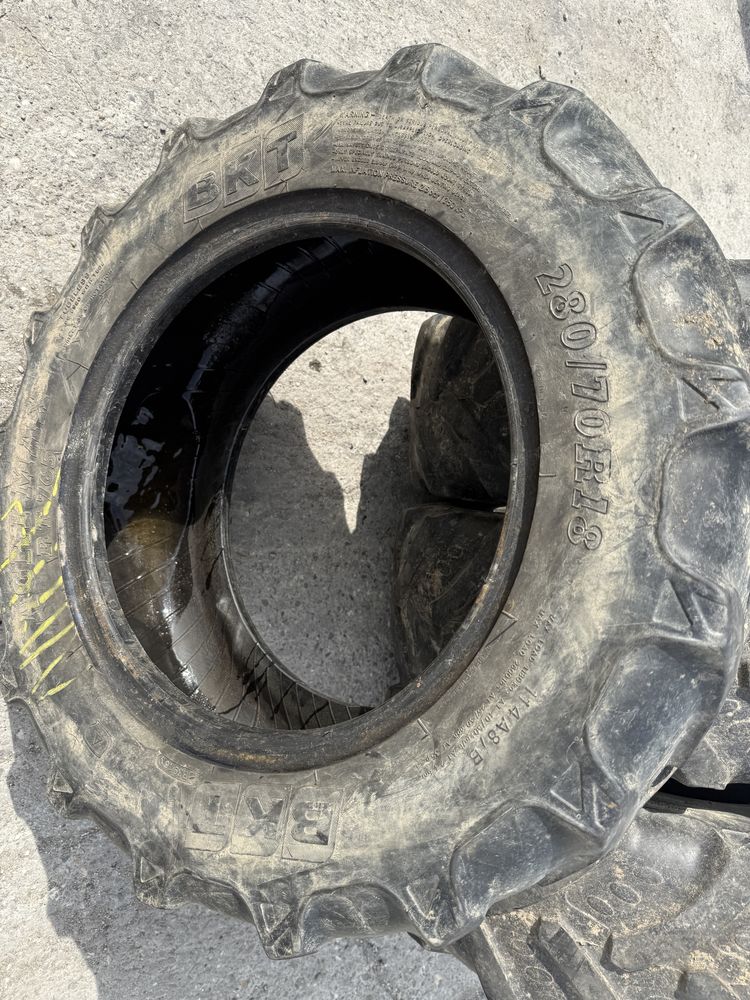 Opony 280/70R18 BKT