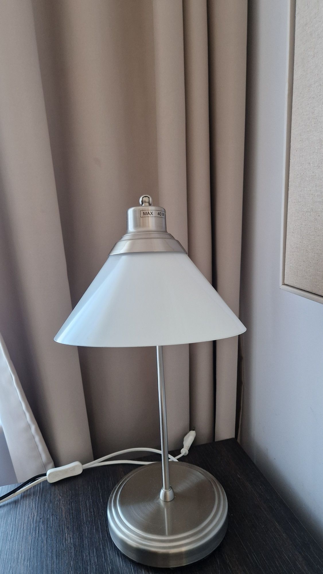 lampa na biurko sprawna