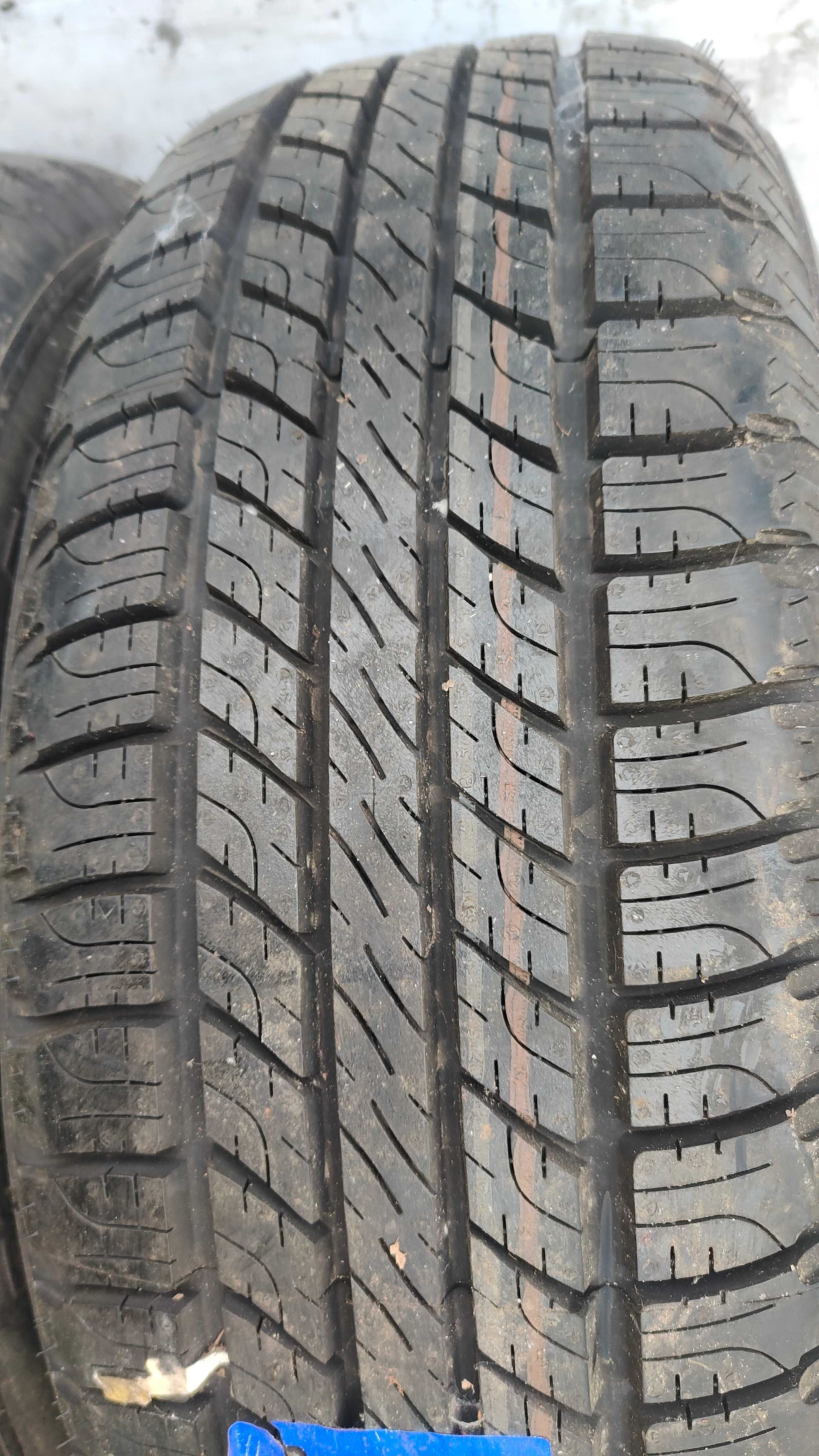 Opony Całoroczne 245/70/16 Goodyear 2szt Nowe