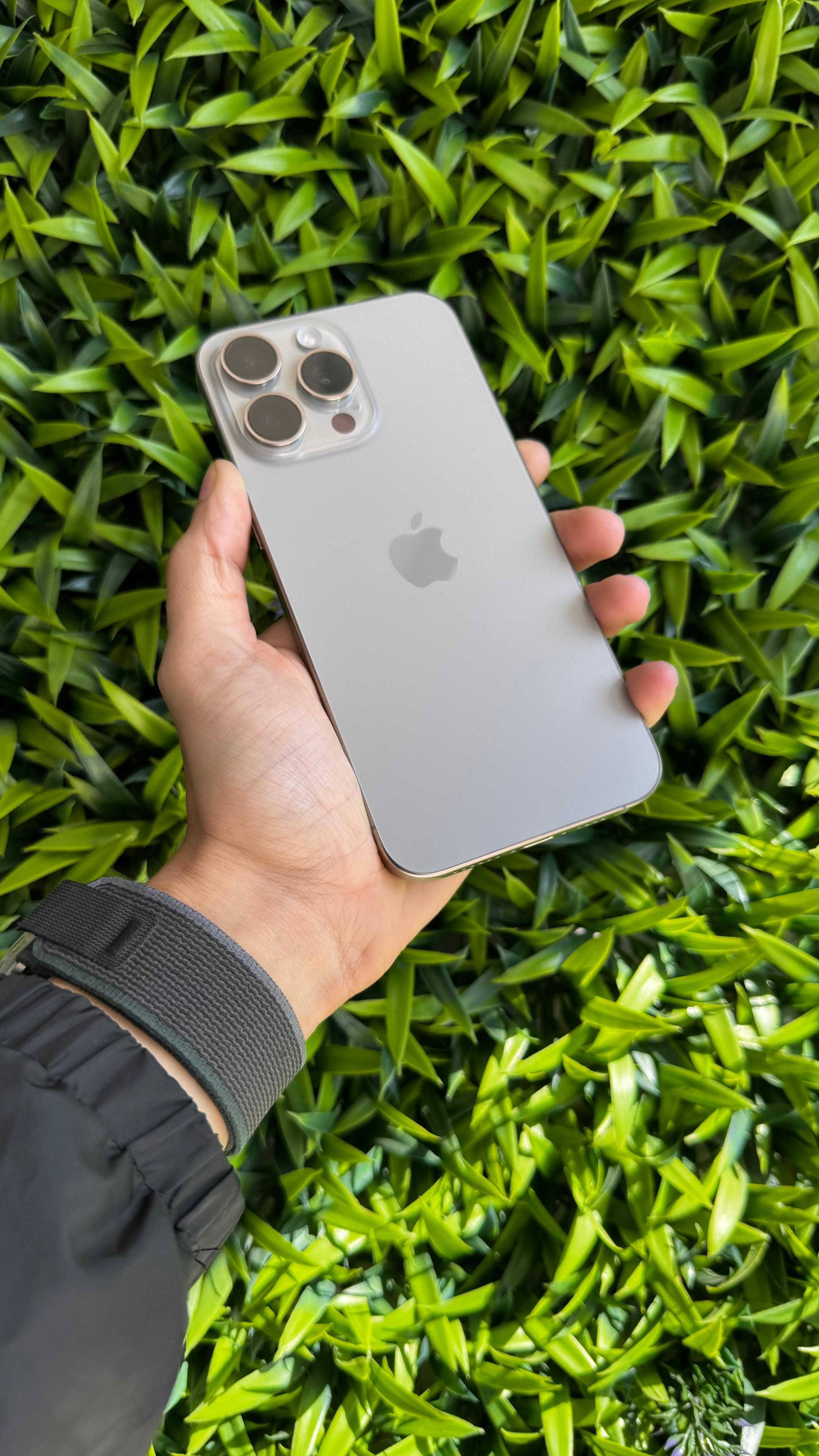iPhone 15 Pro Max 256GB (Grade A) Natural Titanio - Loja Ovar