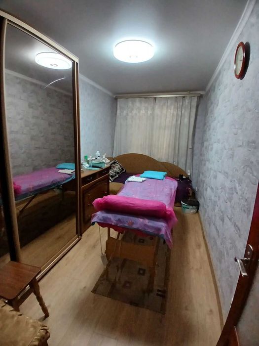 Продам 3 кімнатну квартиру в Центральному районі