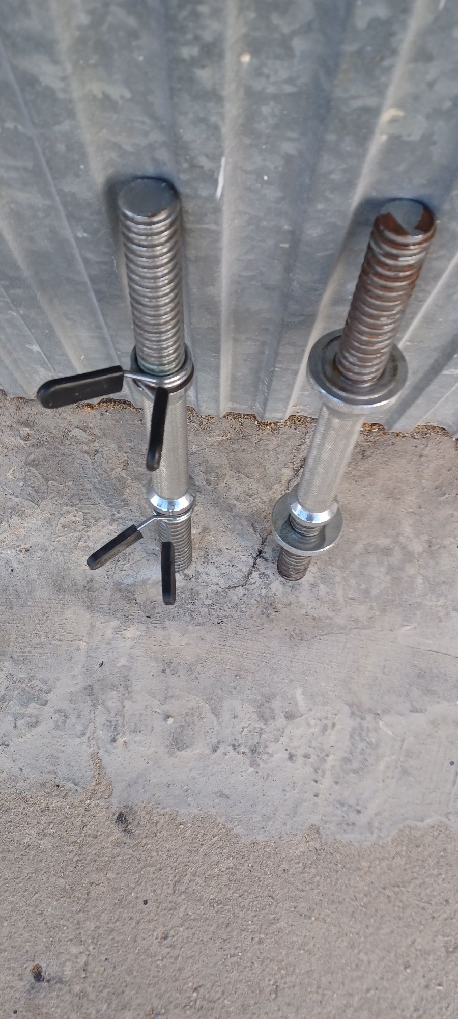 Vendo barras de musculação