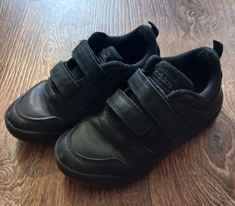 Фірмові кросівки,кожані кросівки,фирменные кроссовки,адидас,adidas