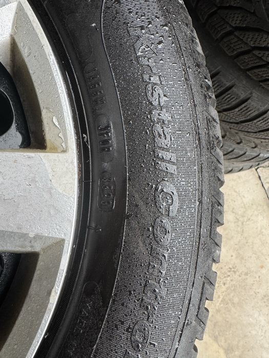 Комплект коліс на залізних дисках Volkswagen 215/60R16