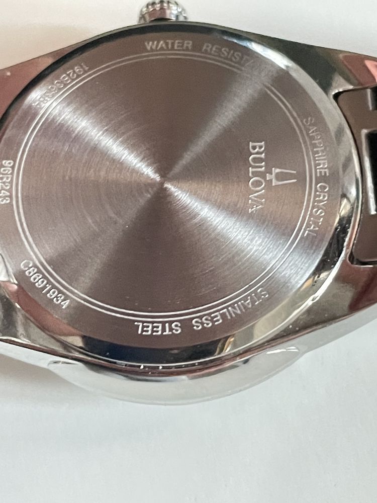 -50%$ Bulova 35 Diamonds годинник з діамантами часы с бриллиантами