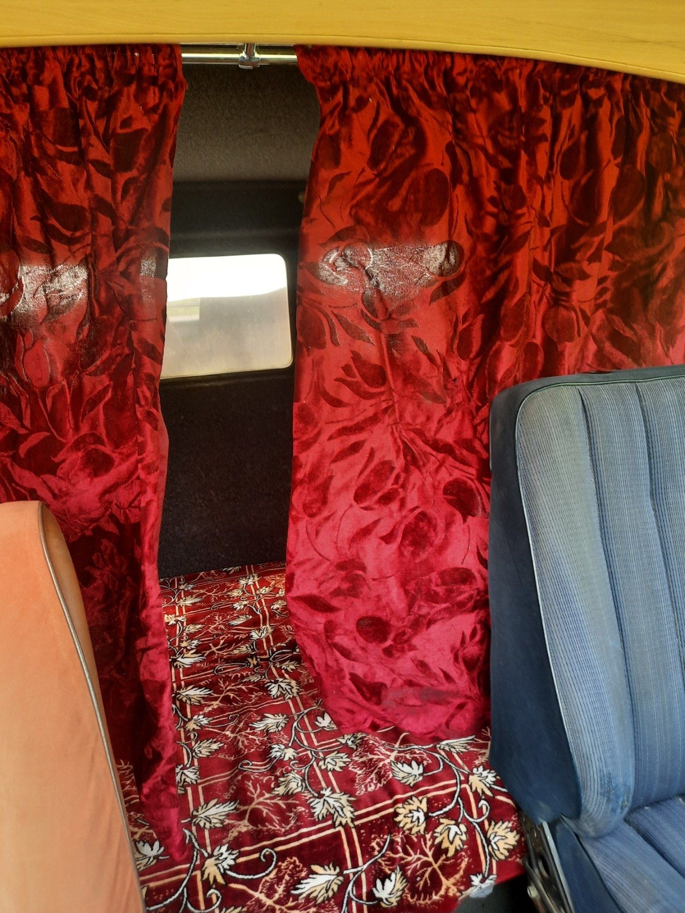 Продам Мерседес-508 дубль кабiна