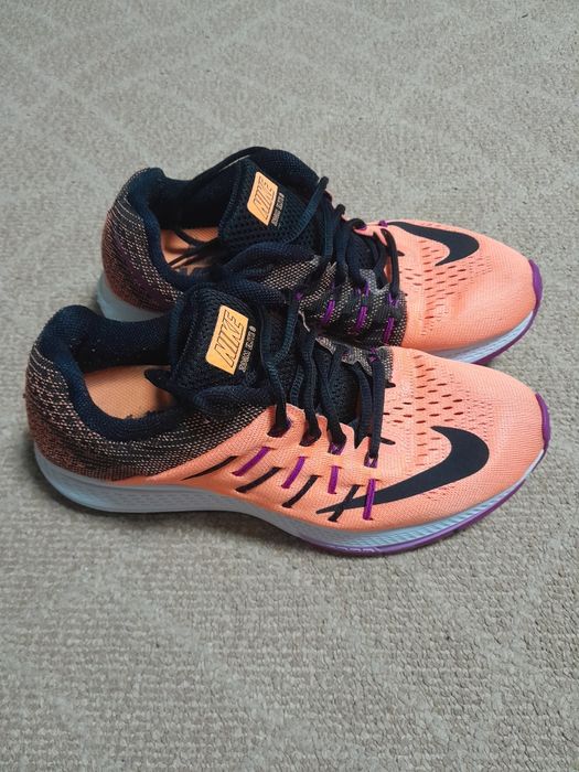 Nike оригинальные кроссовки