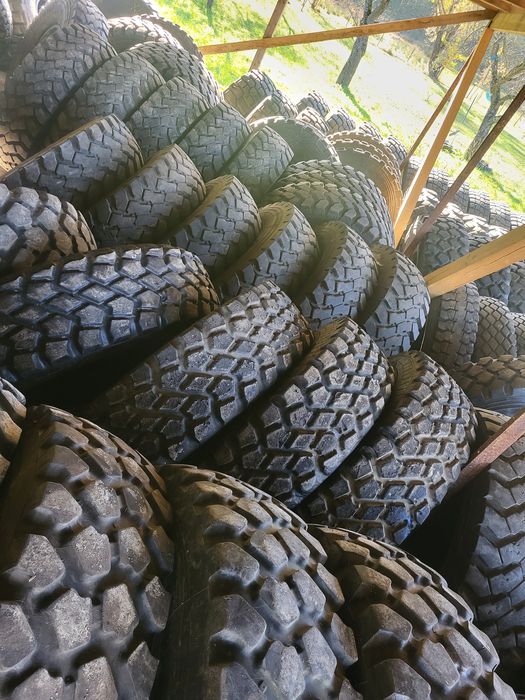 Шини 14 00r20 (1400 20) Урал камаз