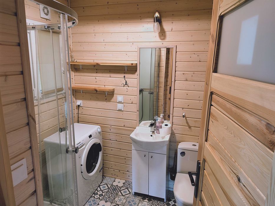 Domki całoroczne nad jeziorem w miejscowości Przydwórz