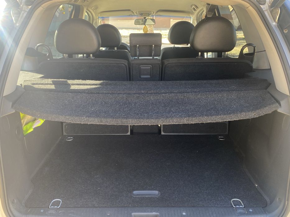 Opel Meriva Cosmo 1.3cdti M/NOVO