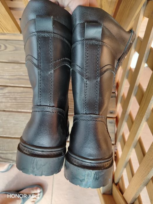 Взуття Берці Черевики