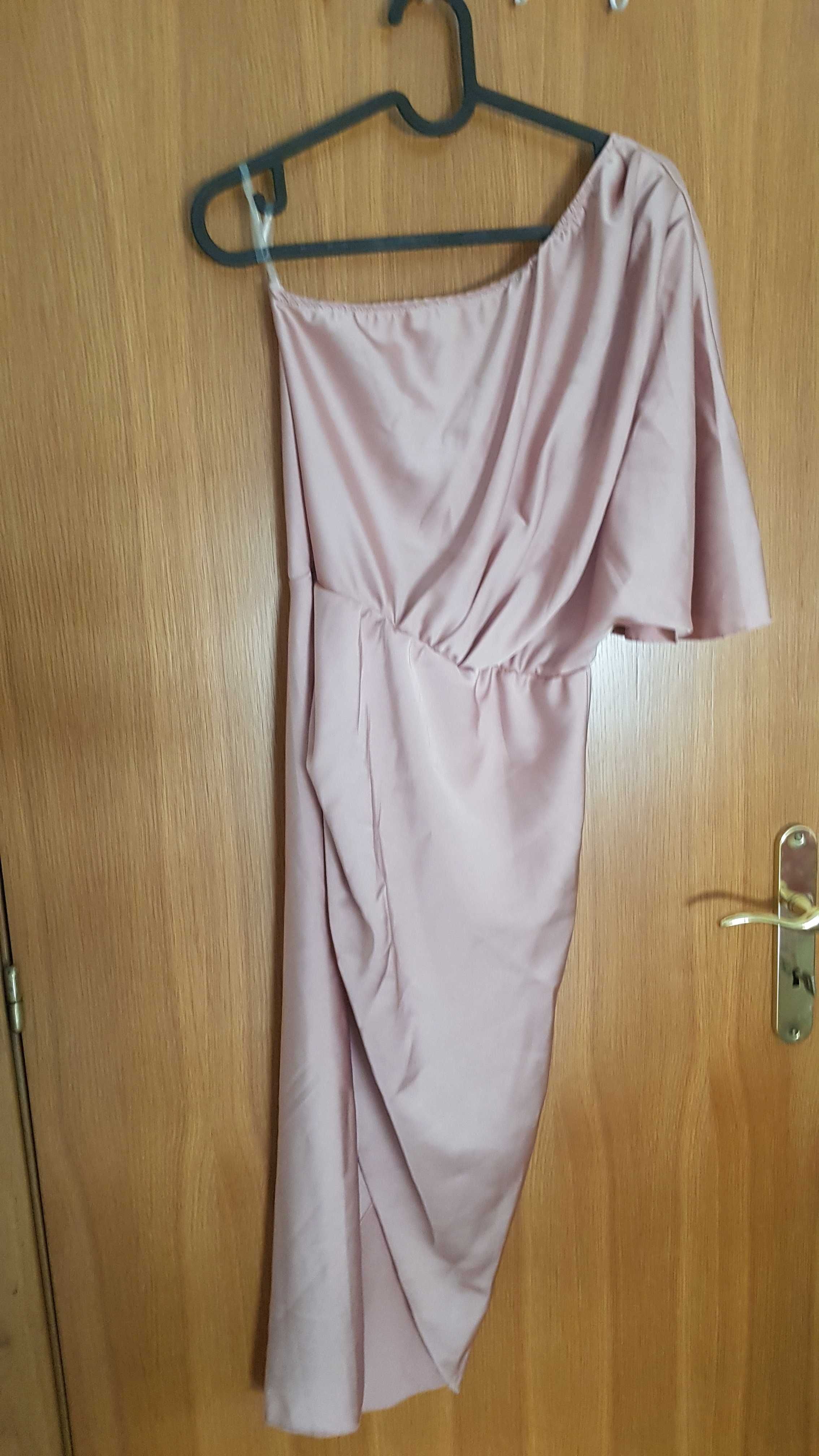 Vestido curto de cerimónia rosa