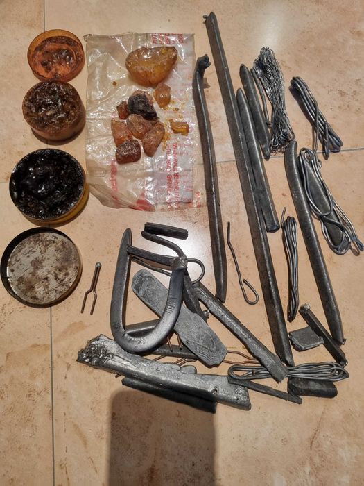 Lutownica, Cyna i kalafonia