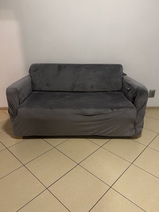 Kanapa sofa mała rozkładana z pokrowcem