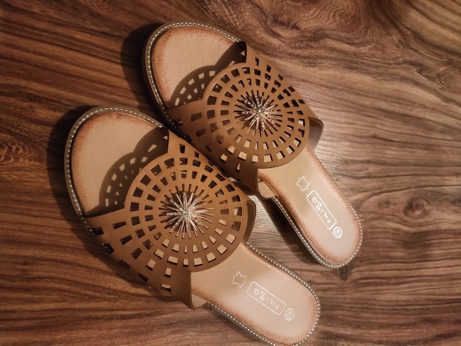 Klapki na lato nowe śliczne