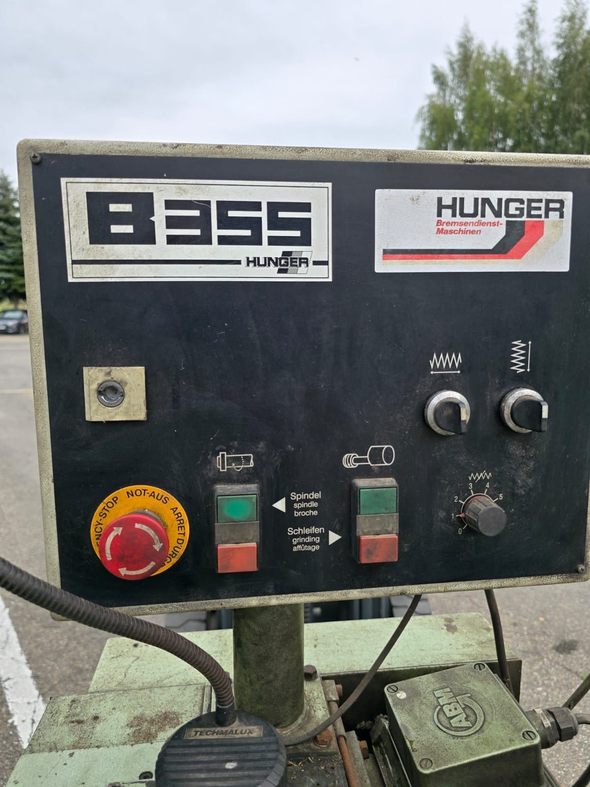 Przetaczarka tokarka do tarcz I bebnów HUNGER B355 z Niemiec