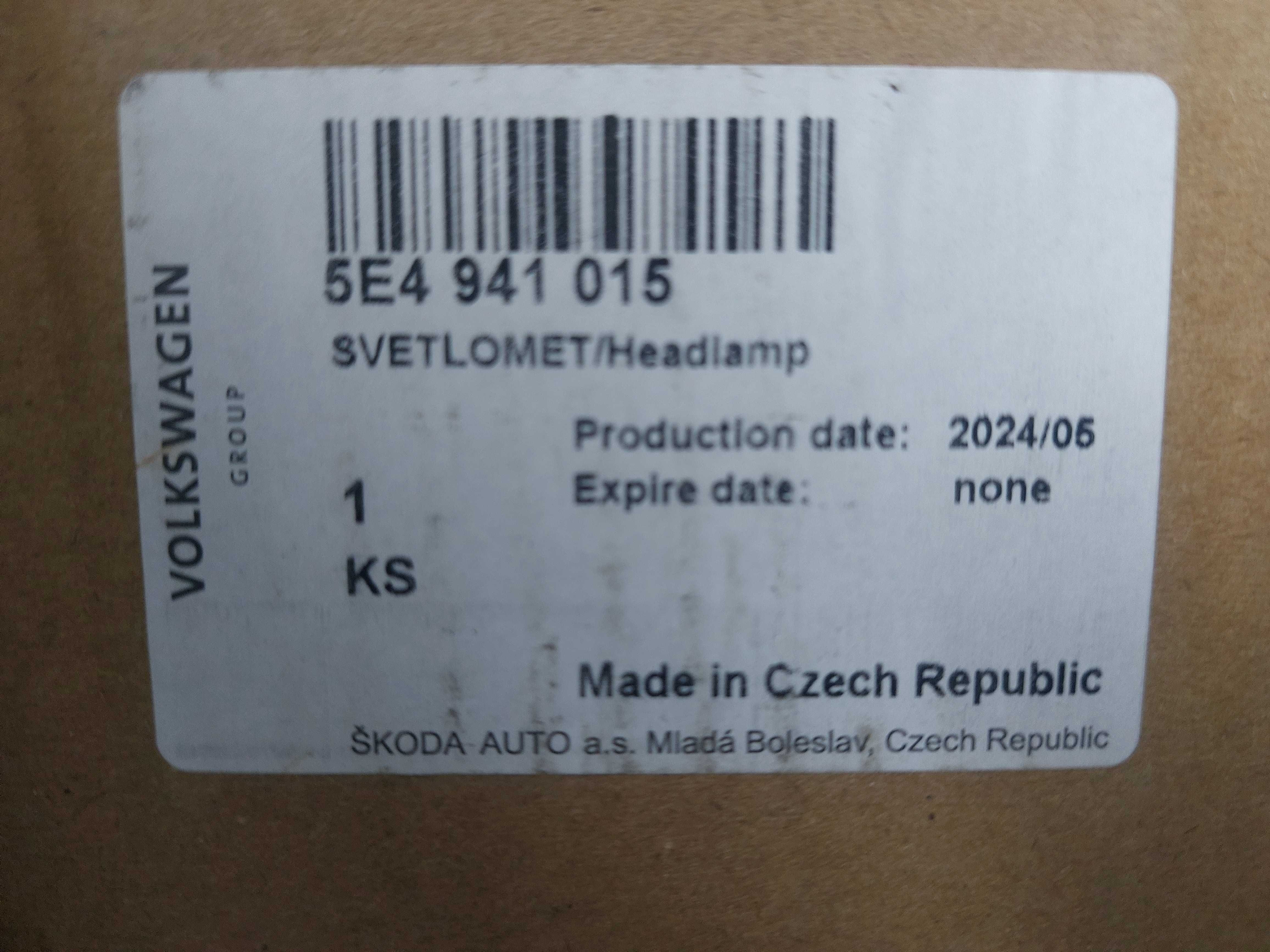 Reflektor Lampa Skoda Octavia IV nowa oryginał