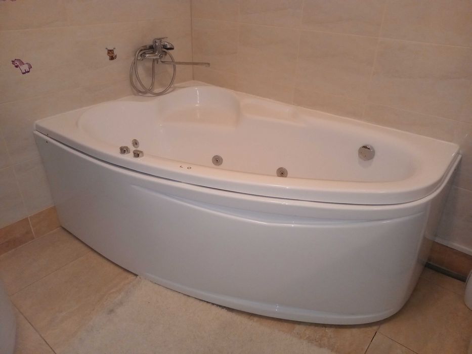 Ванна гидромасажная EGO Nicole 170x110 отличное состояние