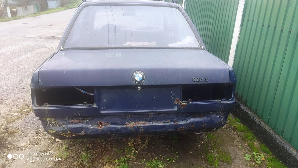 Продам БМВ 325 2.5 дизель