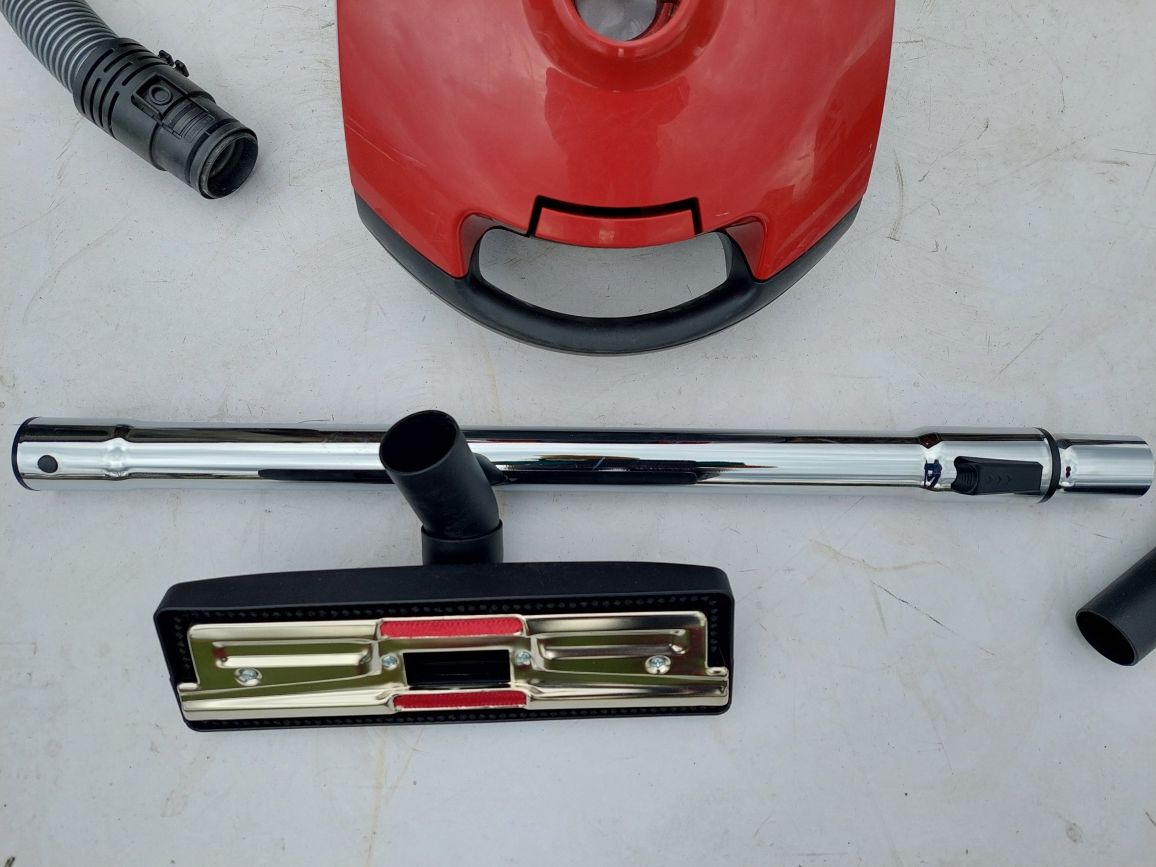 Odkurzacz miele c1 800w