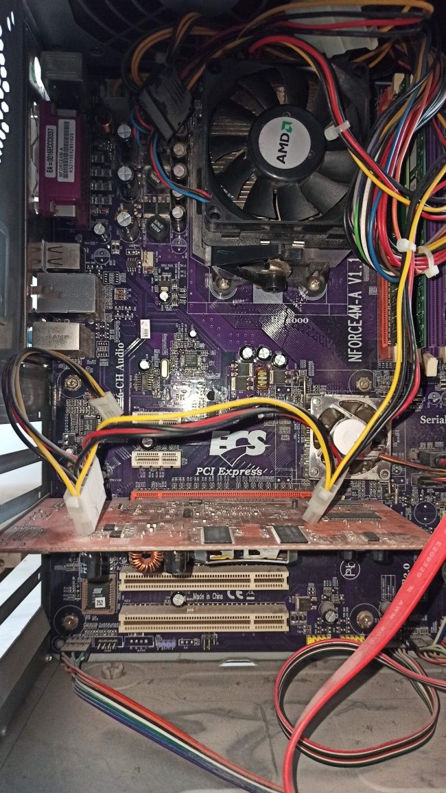 Stary komputer retro z 2006 roku / Stary PC AMD