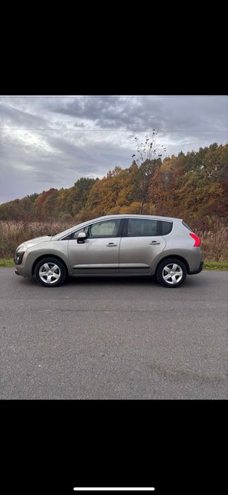 Авто свіжопригнане