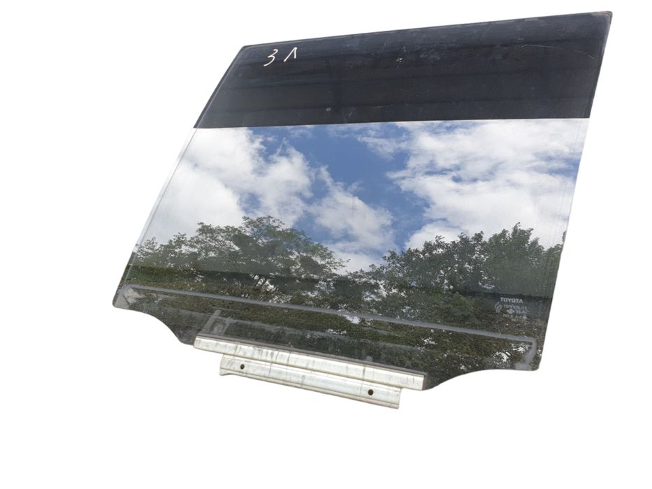 Стекло двери задней левой Toyota 4Runner 2002-2009  разборка