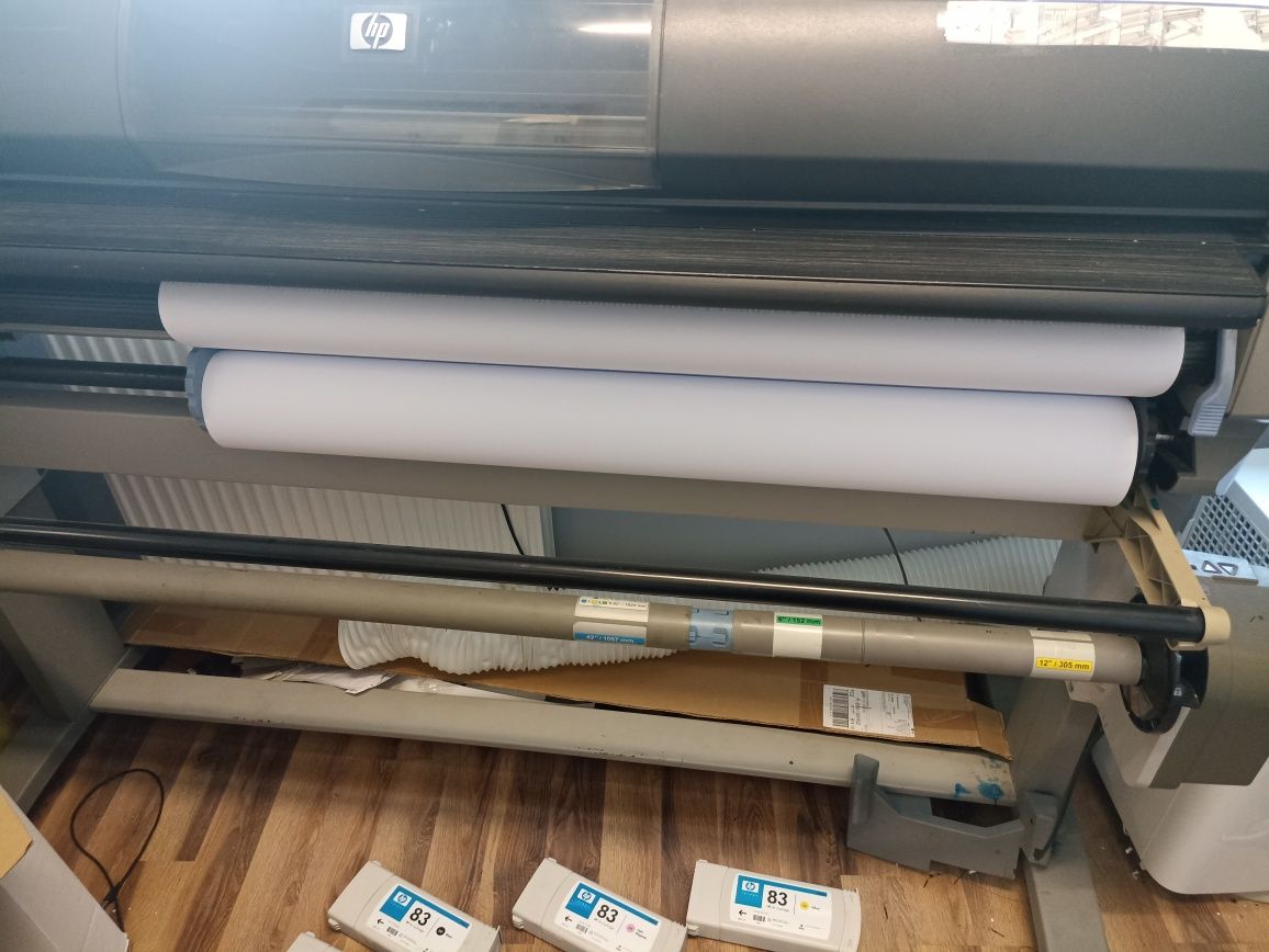 Ploter wielkoformatowy  drukarka HP DesignJet. 5500ps