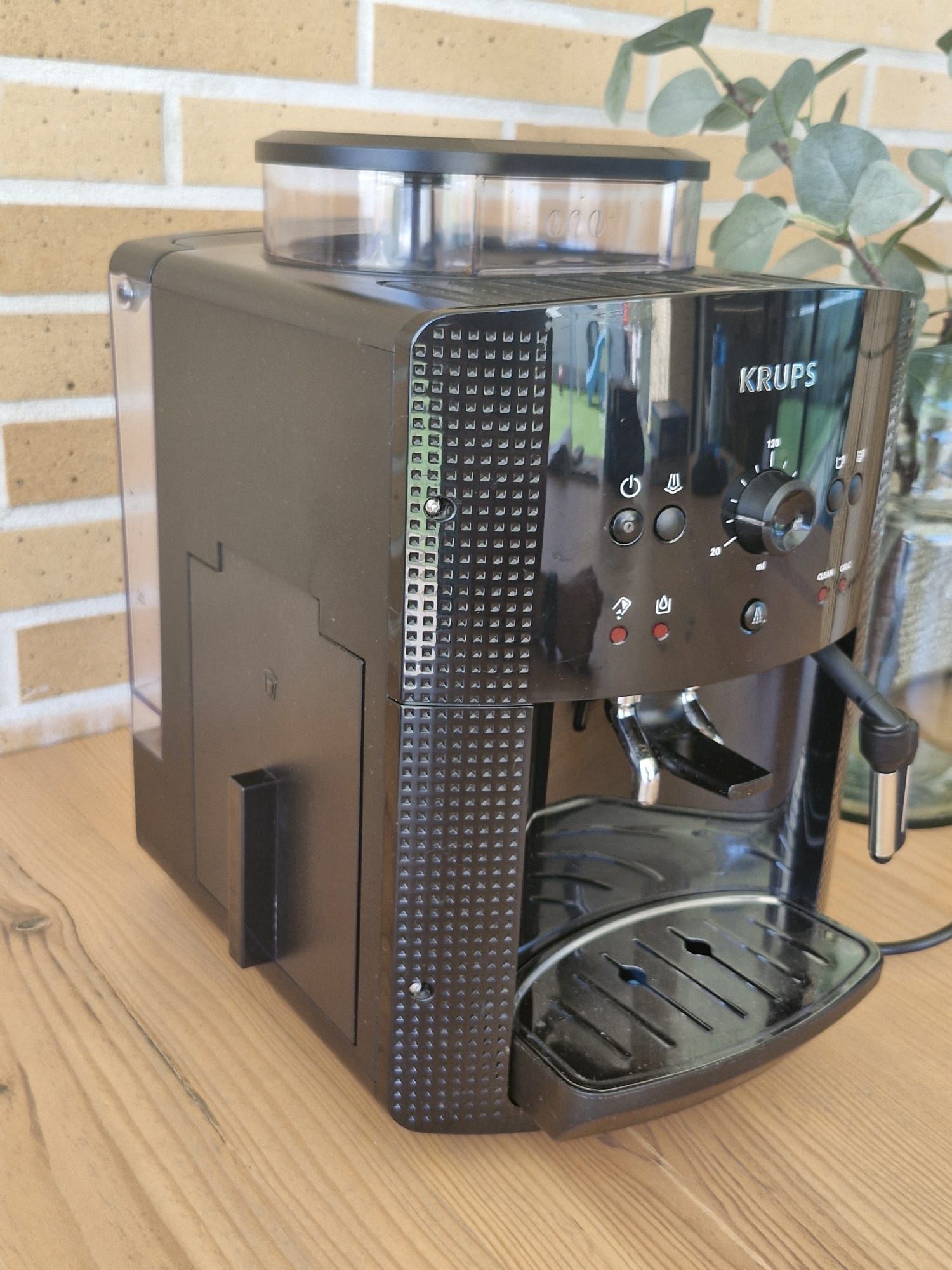 Máquina de café automática KRUPS