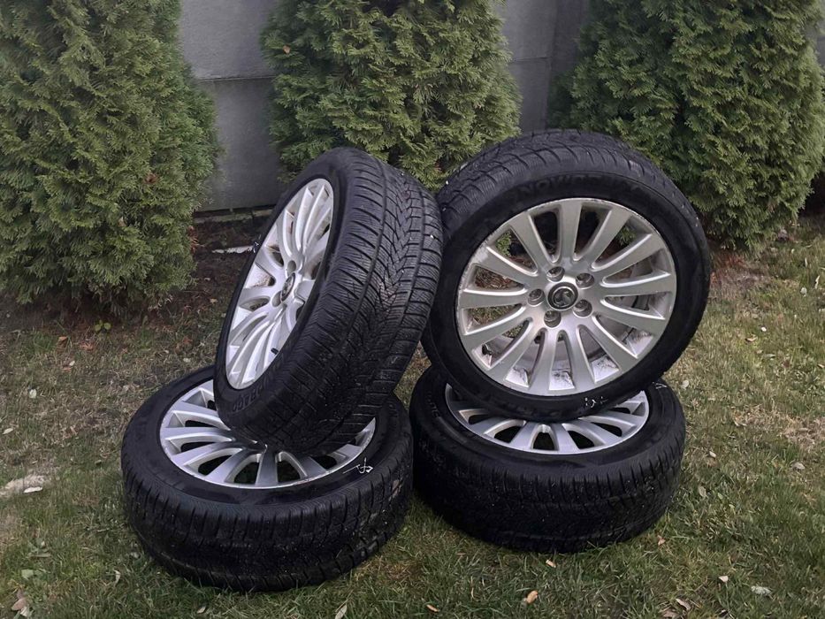 Sprzedam opony zimowe razem z felgami