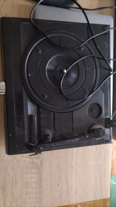 Gramofon elta działający