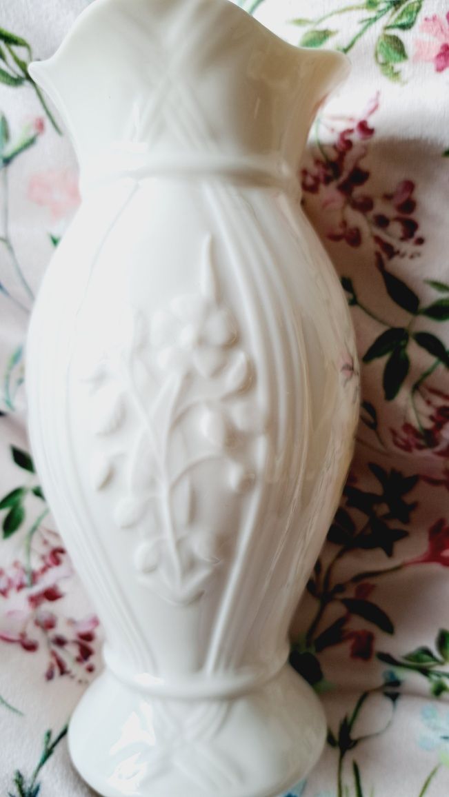 Porcelanowy wazonik vintage antyk Donegal Parian China Ireland