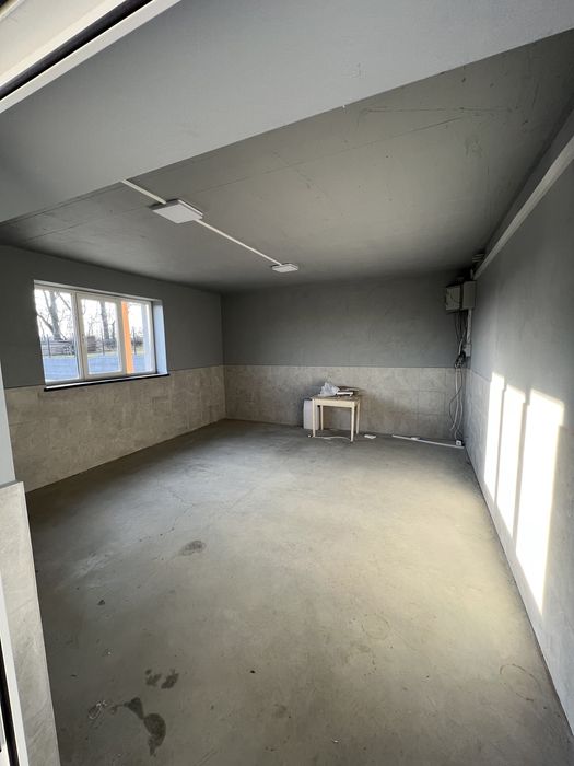 Оренда вантажного СТО TIR