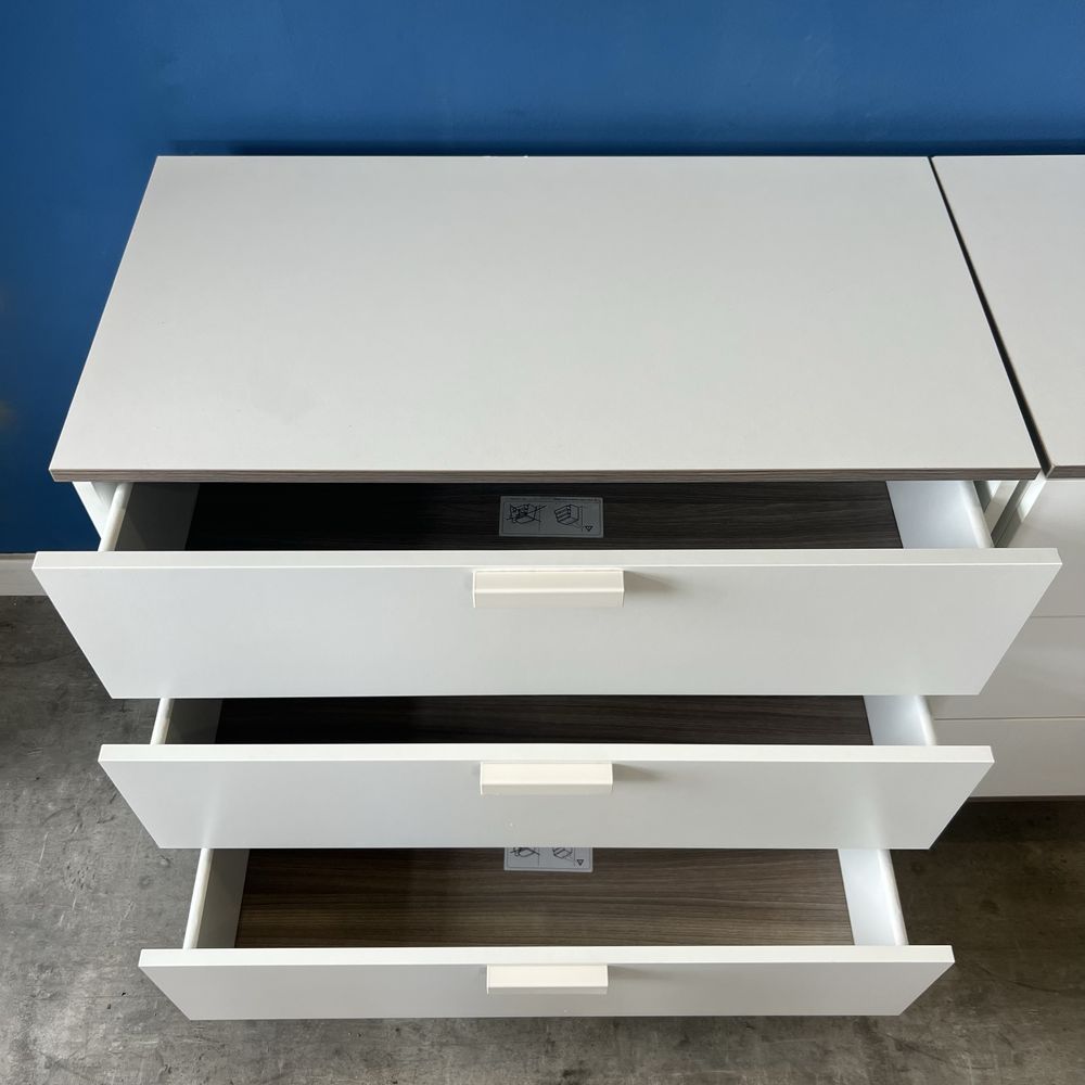 Biała komoda Ikea Trysil