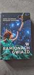 Książka "W ramionach gwiazd" Amie Kaufman i Meagan Spooner