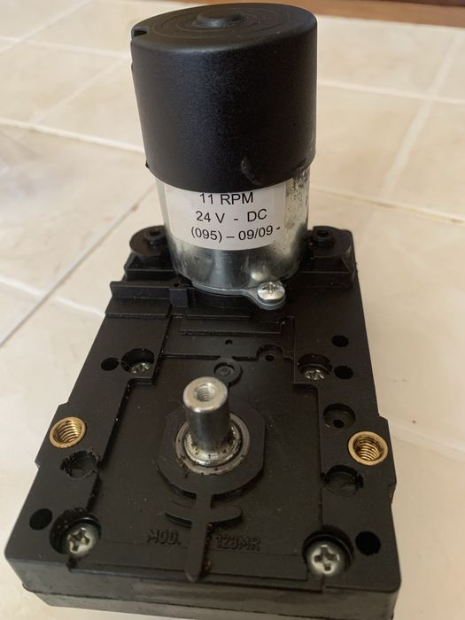 Моторедуктор кавоварки бянчі гая