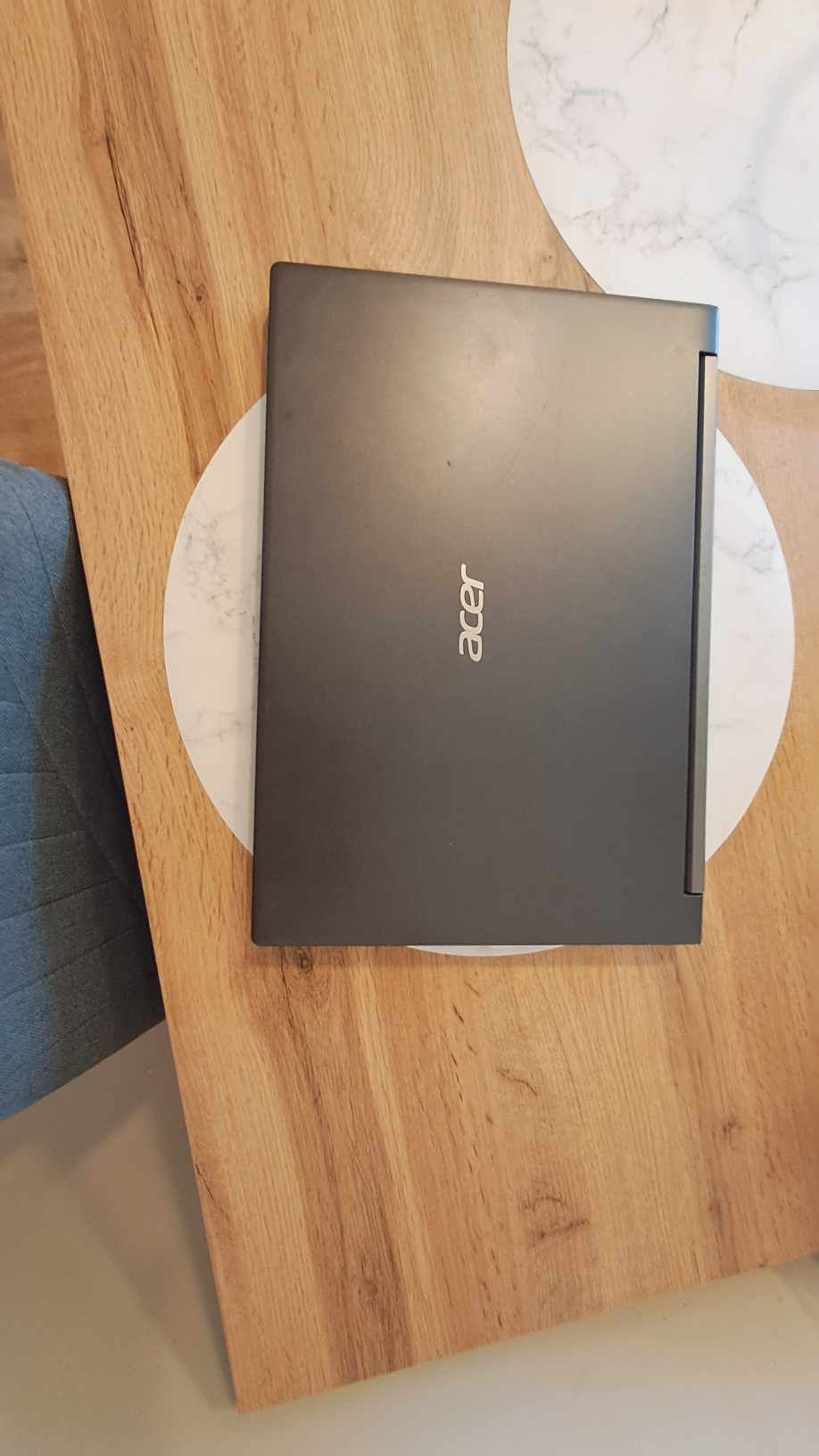 Laptop Acer aspire 7
