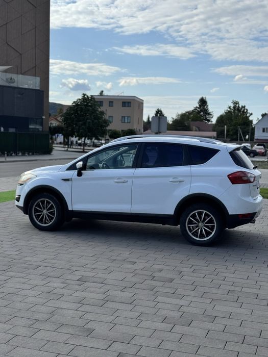 Продається чудовий позашляховик