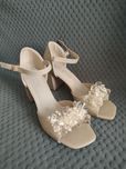 Buty damskie na słupku rozm.39