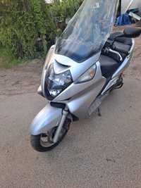 Honda silver wing 600