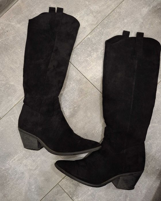 Стильні замшеві ковбойки 37розмір