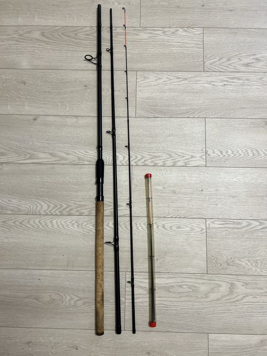 Продам фідерні вудлища flagma катушки,фідерну сумку і садок