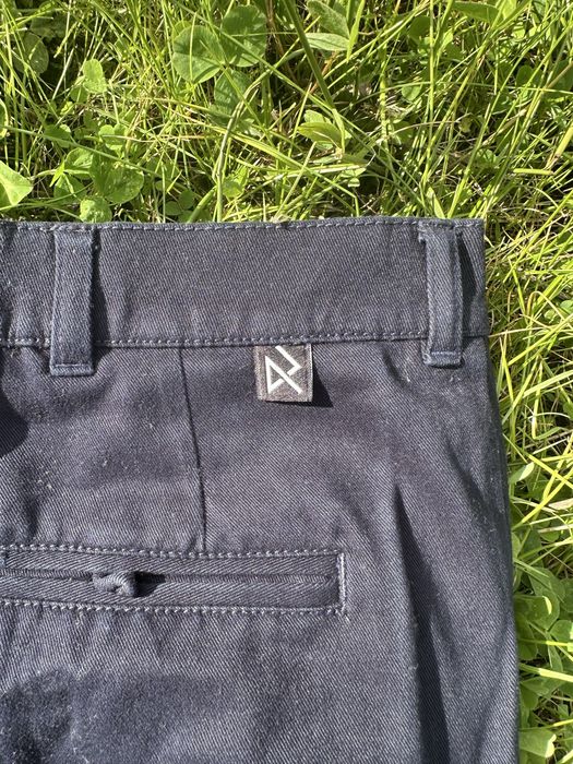 Штани чінос RUNE, розмір S