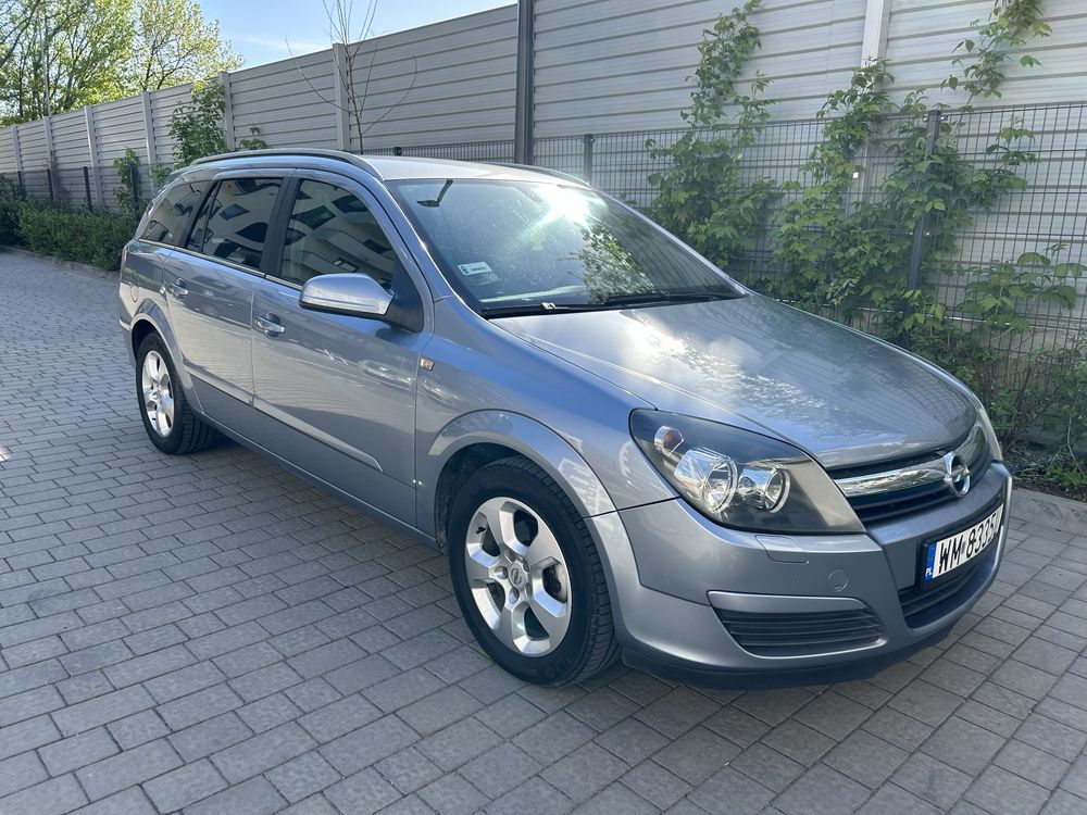 Opel astra H *lpg* b. Dobry stan*